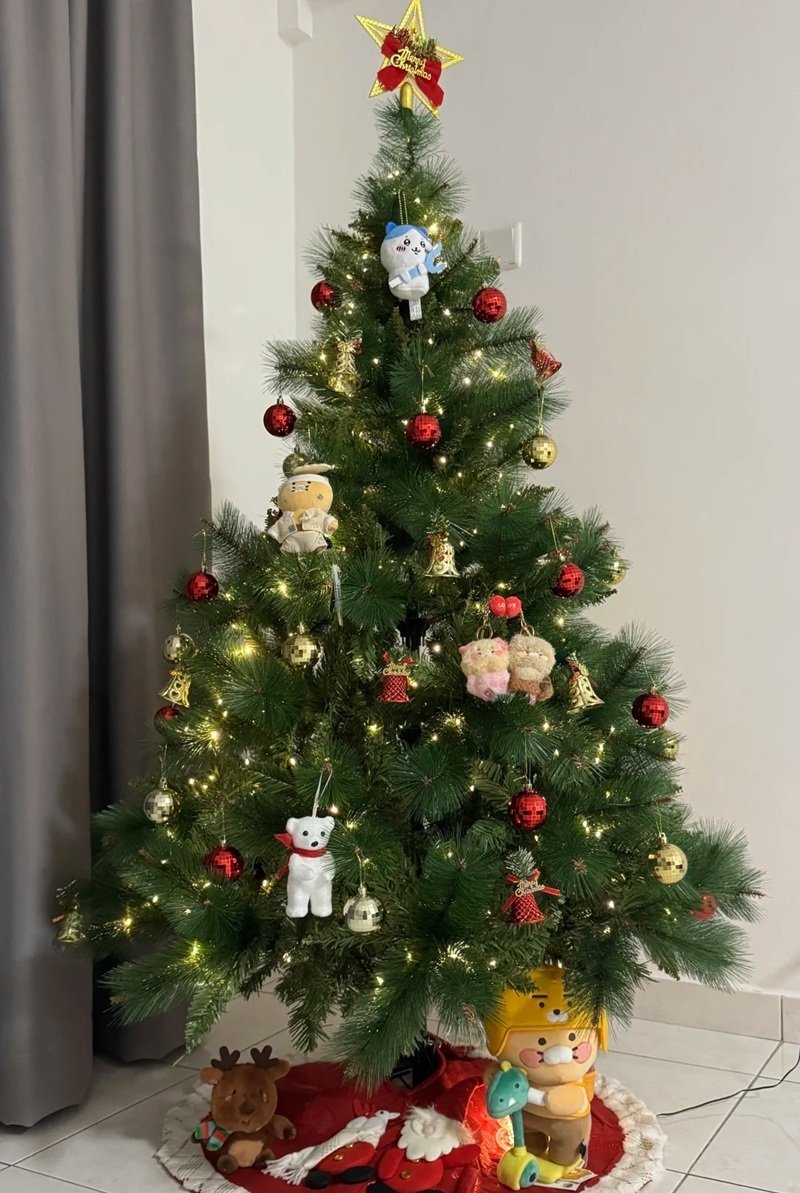 Trang trí cây thông noel lung linh đêm giáng sinh