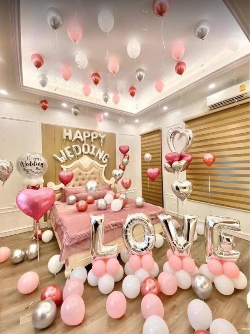 Trang trí phòng cưới lãng mạn cuốn hút