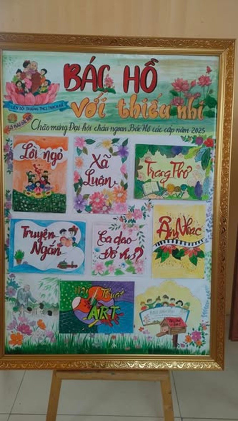 trang trí báo tường 26