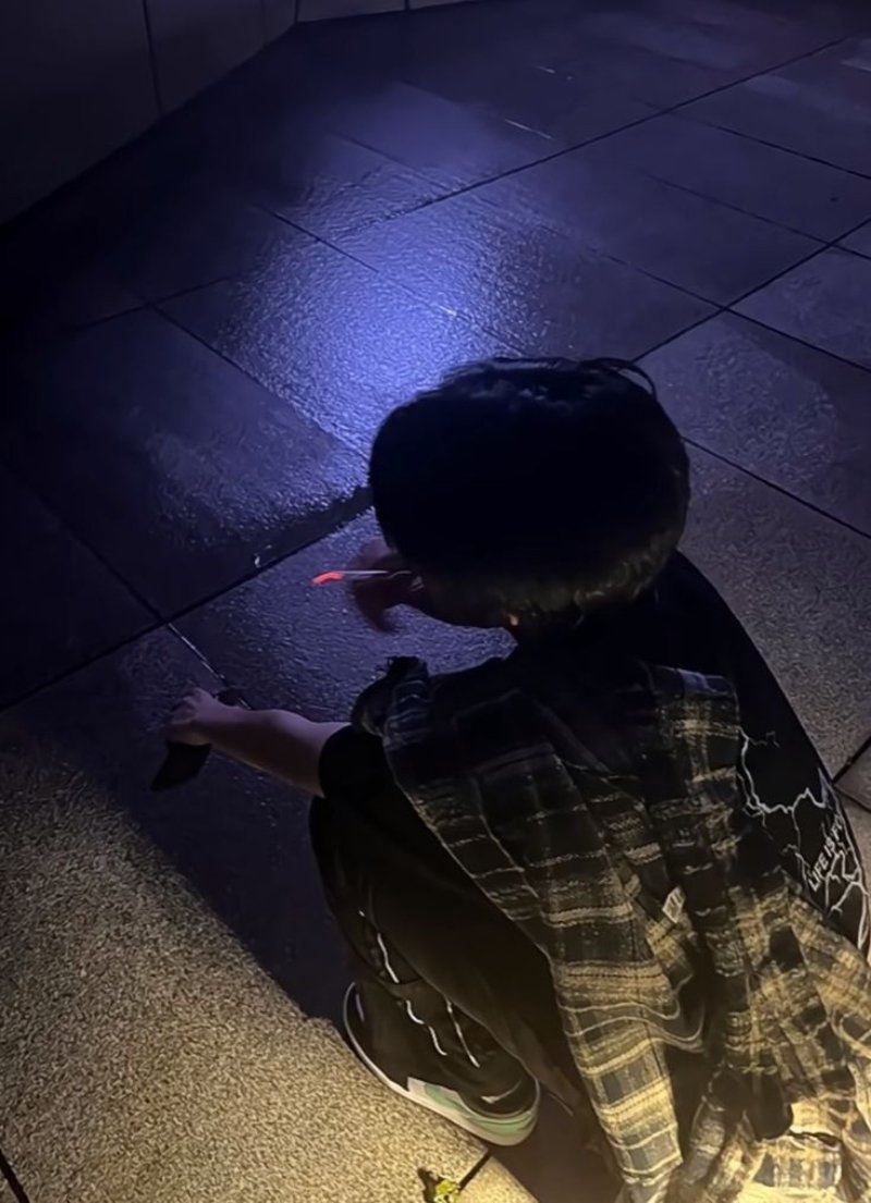 Avatar boy phố đơn giản