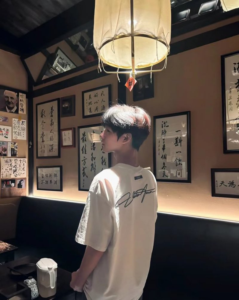 Avatar boy phố hiện đại