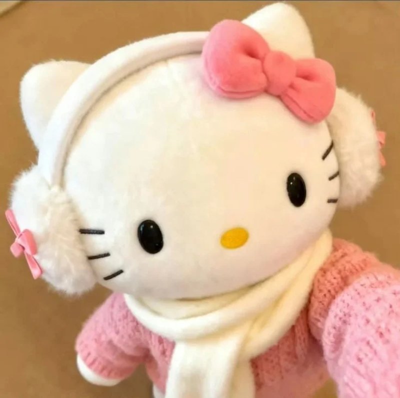 Ảnh Hello Kitty làm avatar