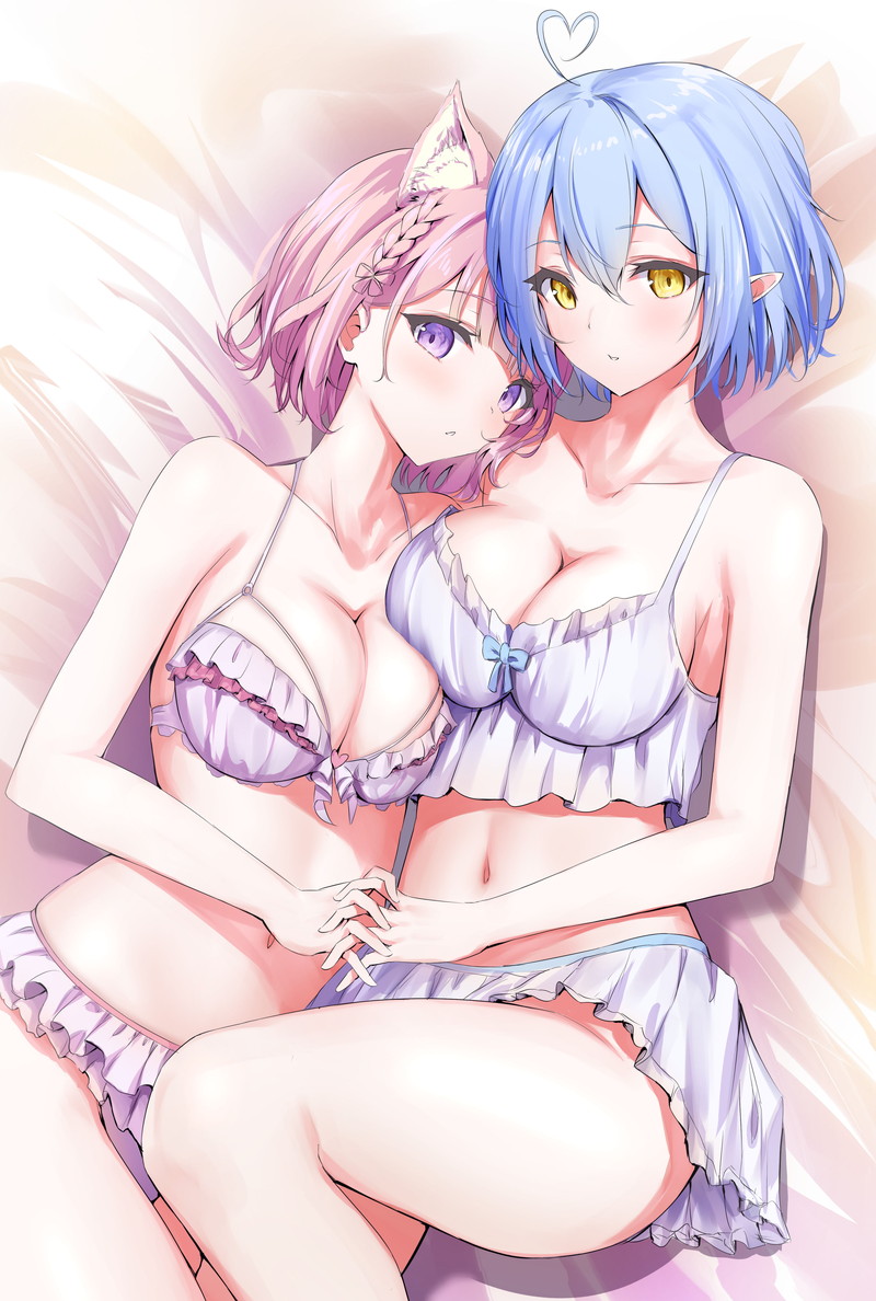 gái anime ko mặc đồ 2